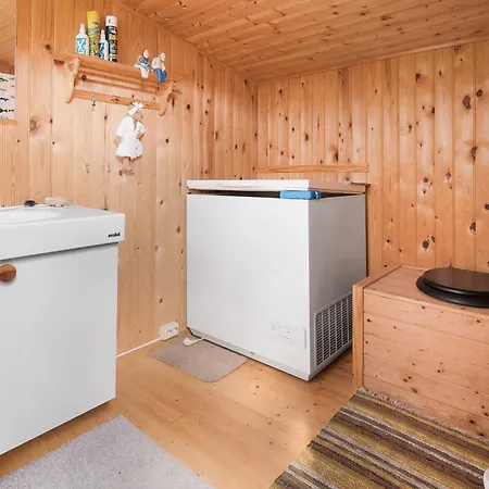 Koselig Og Usjenert Med Fantastisk Utsikt Og Solforhold * Gjerset