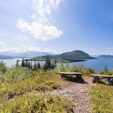 Koselig Og Usjenert Med Fantastisk Utsikt Og Solforhold * Gjerset