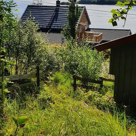 Koselig Og Usjenert Med Fantastisk Utsikt Og Solforhold Semesterbostad Gjerset