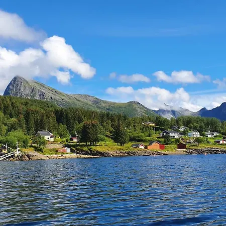 Semesterbostad Koselig Og Usjenert Med Fantastisk Utsikt Og Solforhold Gjerset